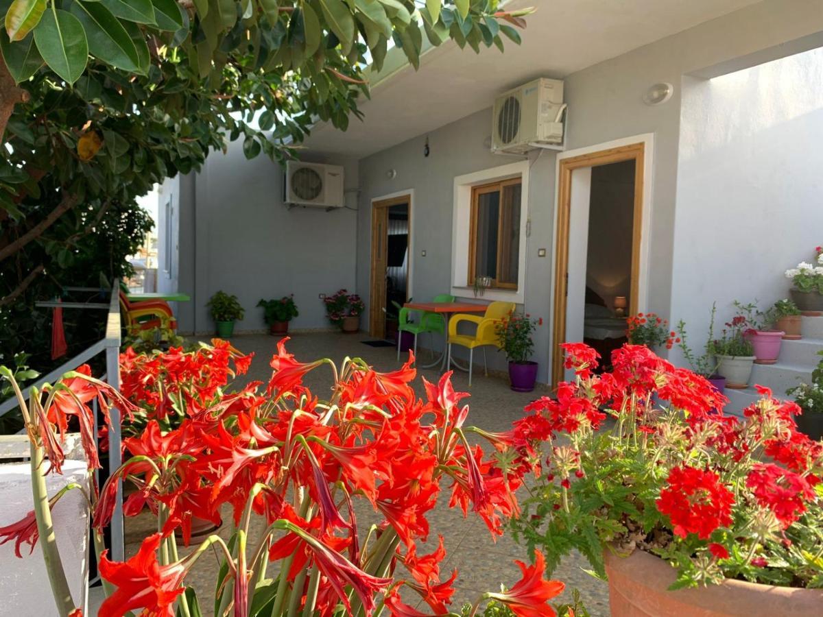 Albi'S Guesthouse Ksamil Zewnętrze zdjęcie