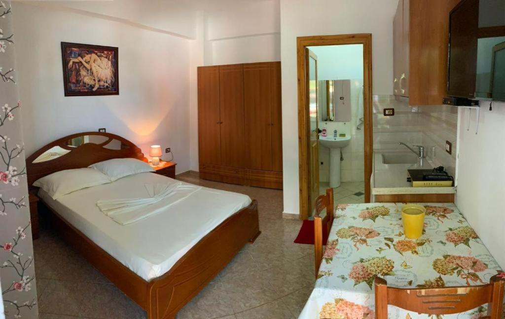 Albi'S Guesthouse Ksamil Zewnętrze zdjęcie