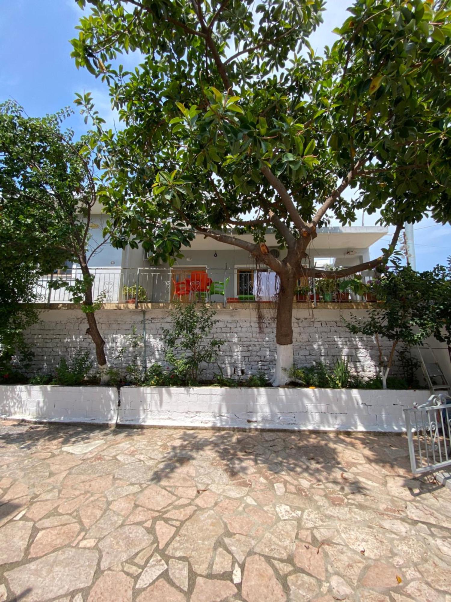 Albi'S Guesthouse Ksamil Zewnętrze zdjęcie
