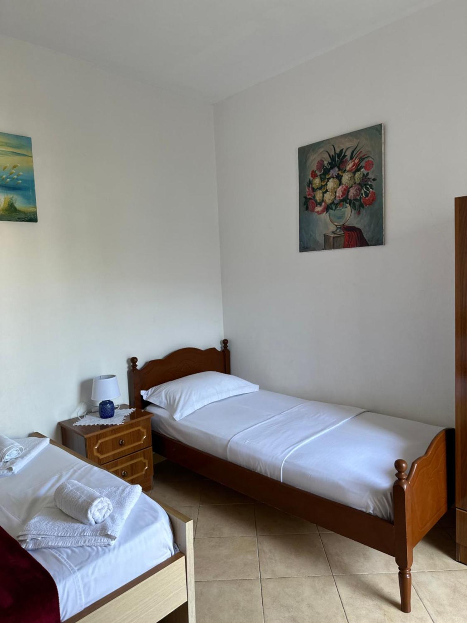Albi'S Guesthouse Ksamil Zewnętrze zdjęcie