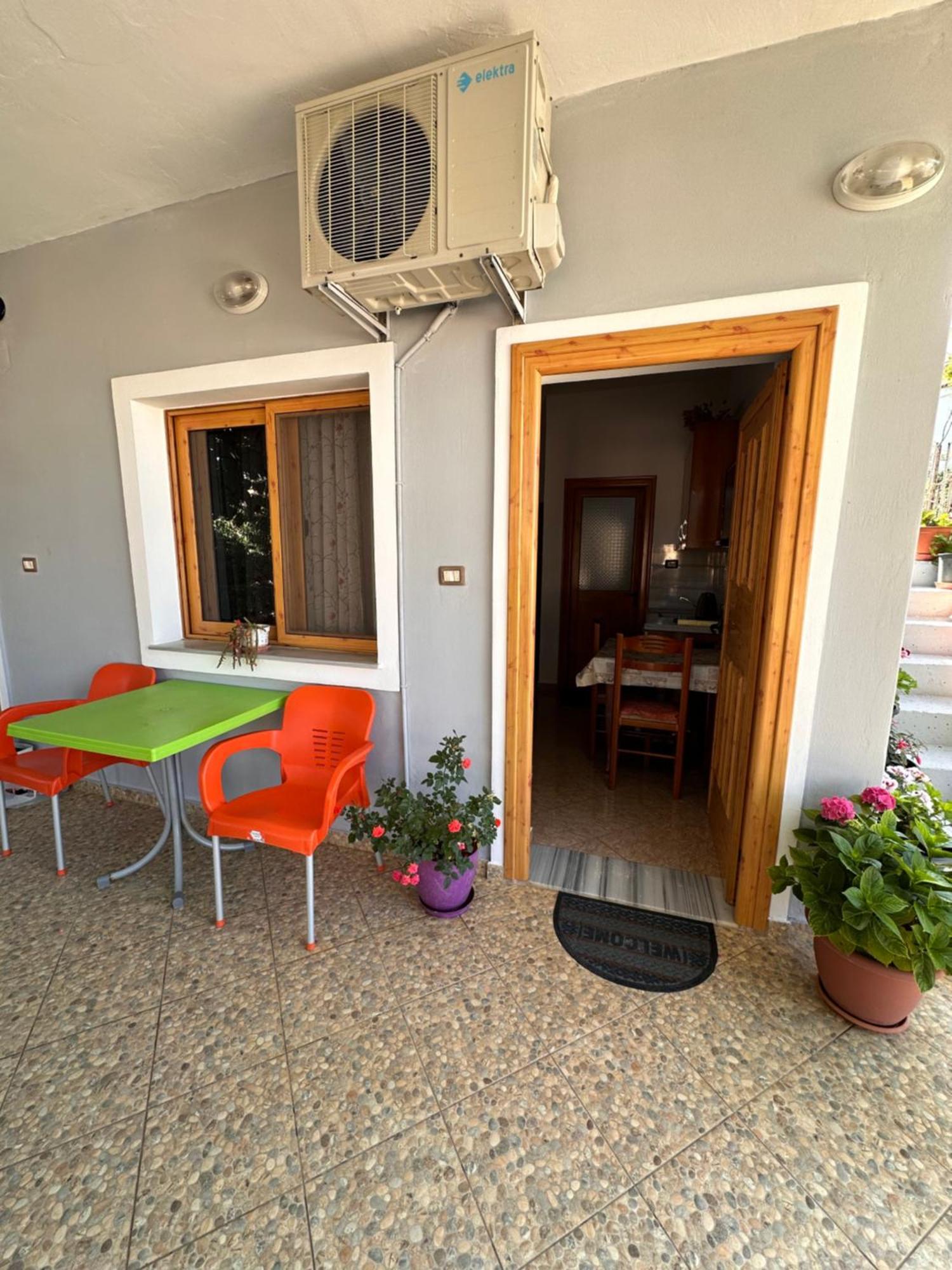 Albi'S Guesthouse Ksamil Zewnętrze zdjęcie