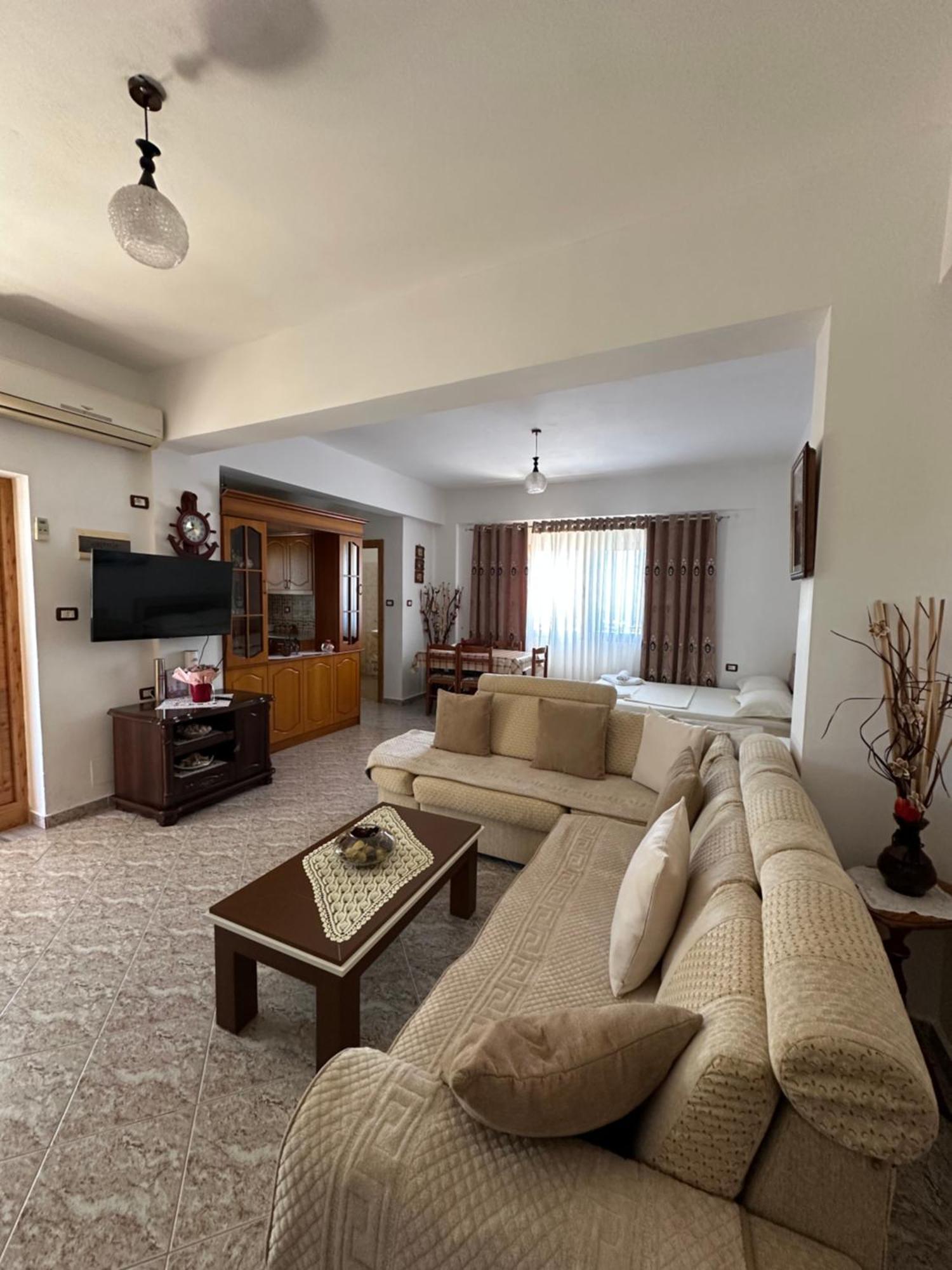 Albi'S Guesthouse Ksamil Zewnętrze zdjęcie